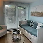 Beachhouse Oase Aan Zee Nocleg ze śniadaniem 3*