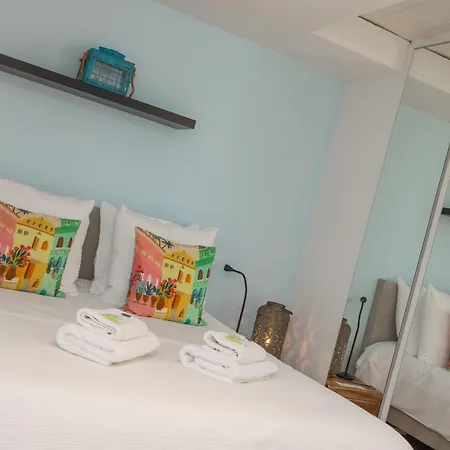 Beachhouse Oase Aan Zee Oda ve Kahvaltı