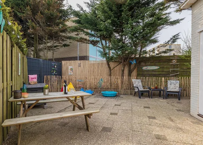 Beachhouse Oase Aan Zee 3* Нордвейк-ан-Зее