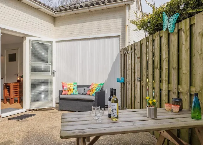 Bed & Breakfast Beachhouse Oase Aan Zee